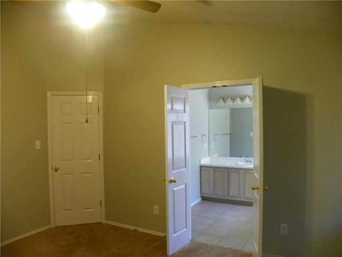 Bonno's room