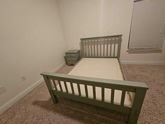 Amber Cartagena's room