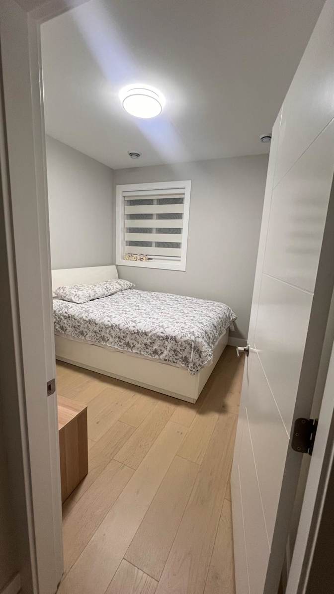 Dan's room