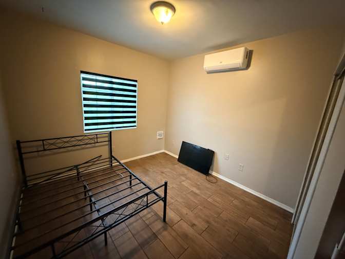 Allan Villar's room