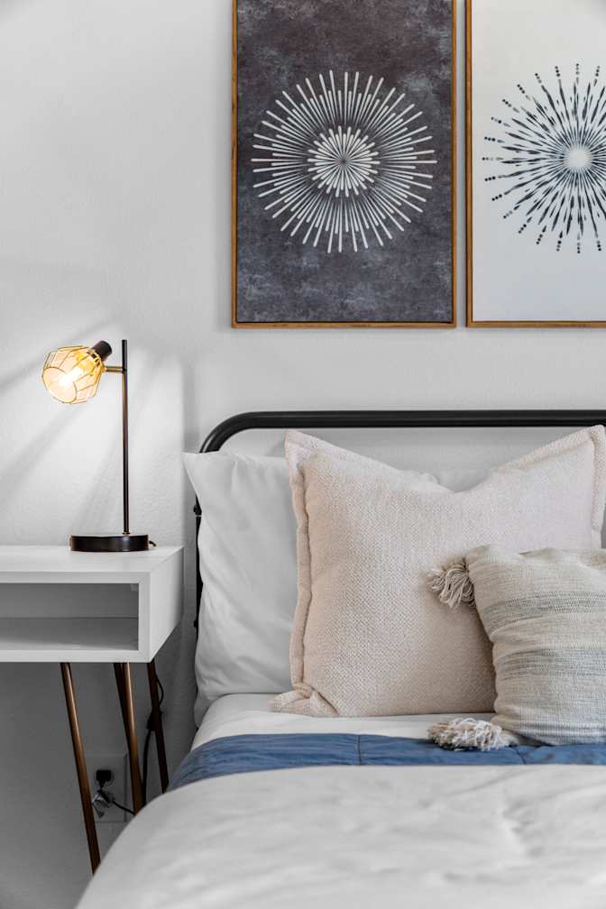 Tomic Properties's room
