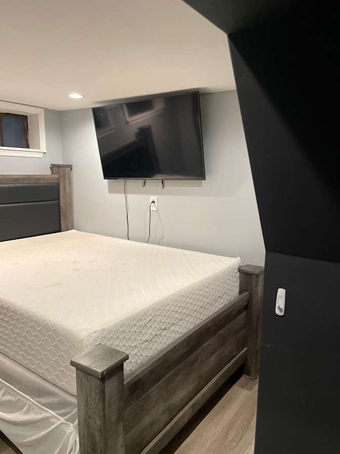 Tommy's room