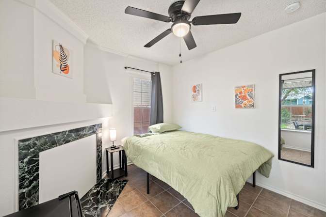 PadSplit's room