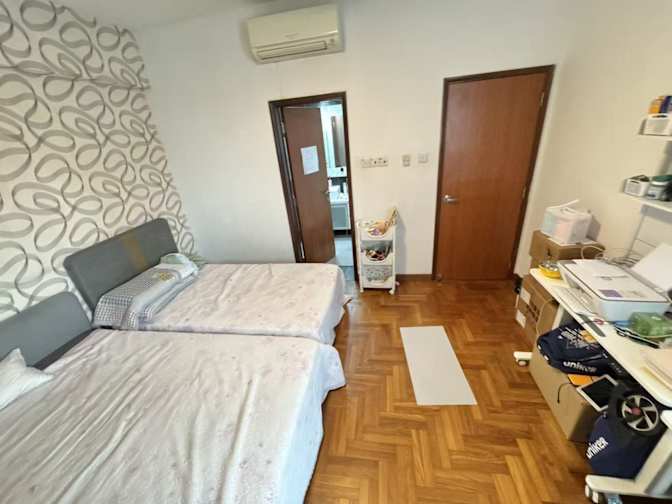 Doris's room