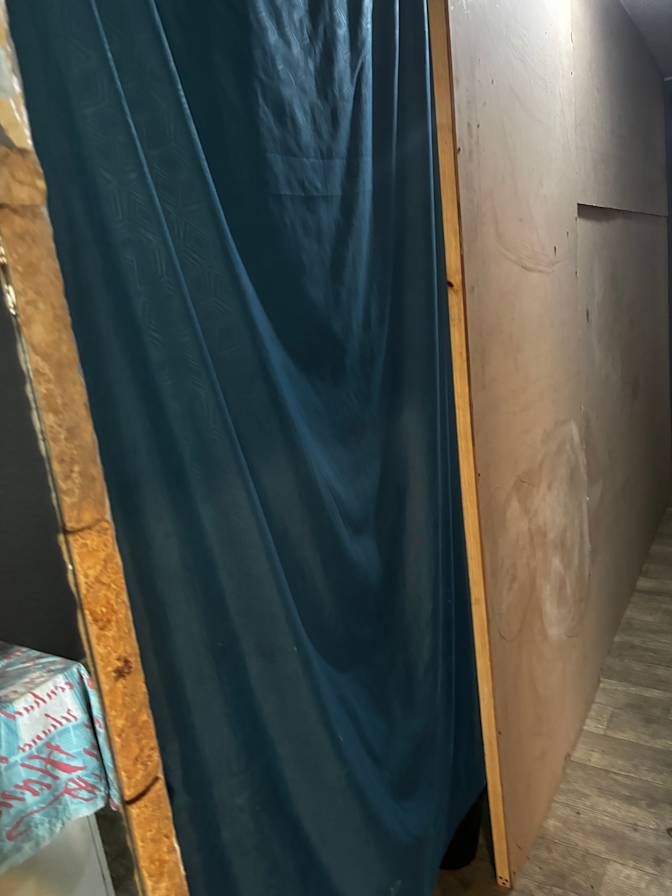 Bheki mthabela's room