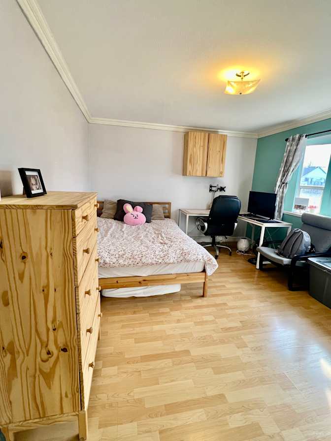 See's room