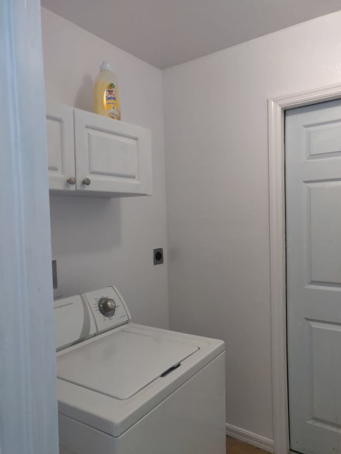 Maynor's room