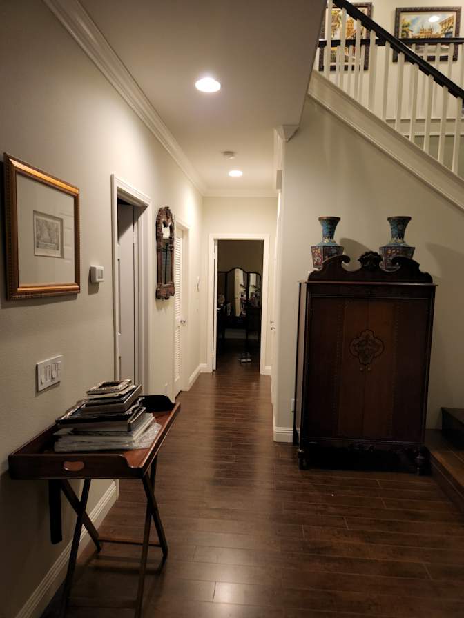 MonicaLee's room