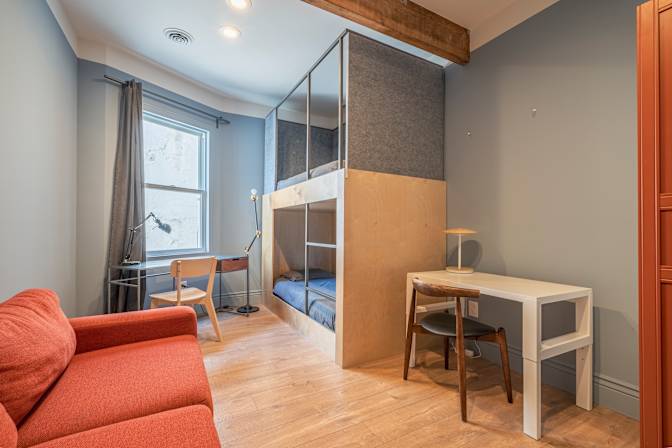 Russian Hill Coliving's room