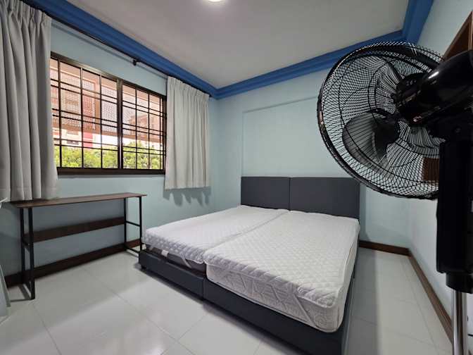 Dawn Ang's room