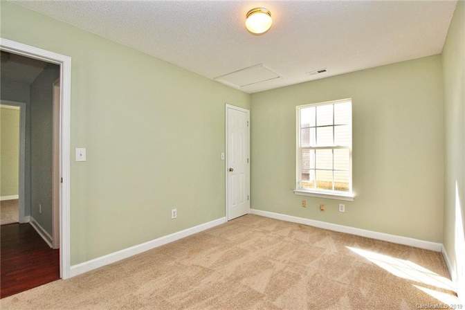 Alcove Rooms's room