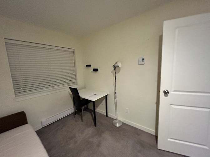 Jon's room
