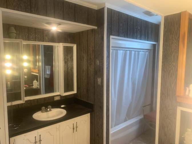 Montgomery St.'s room