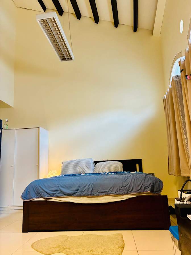 Daphne Huang's room