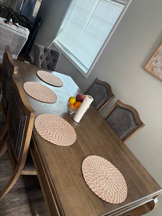 Israel's room