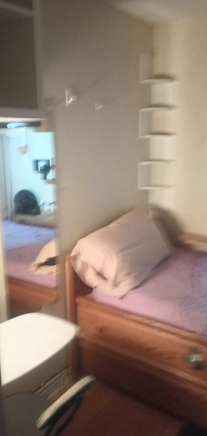 Mario Grande's room