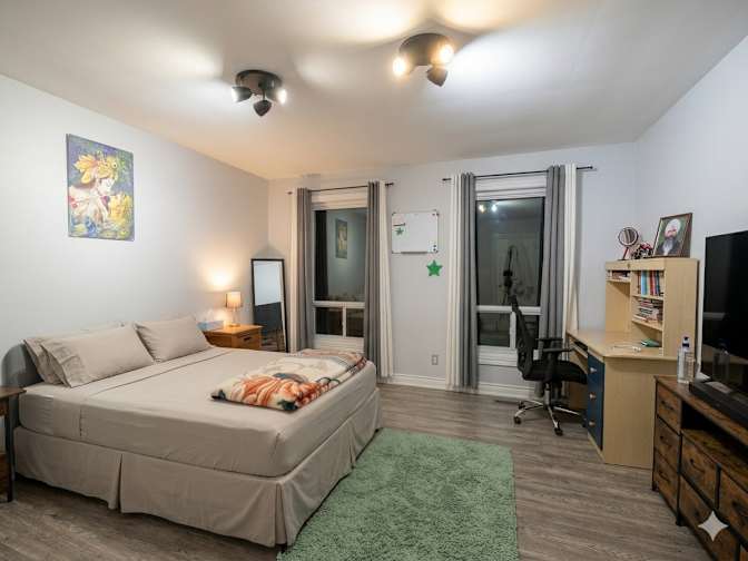 Rajan's room