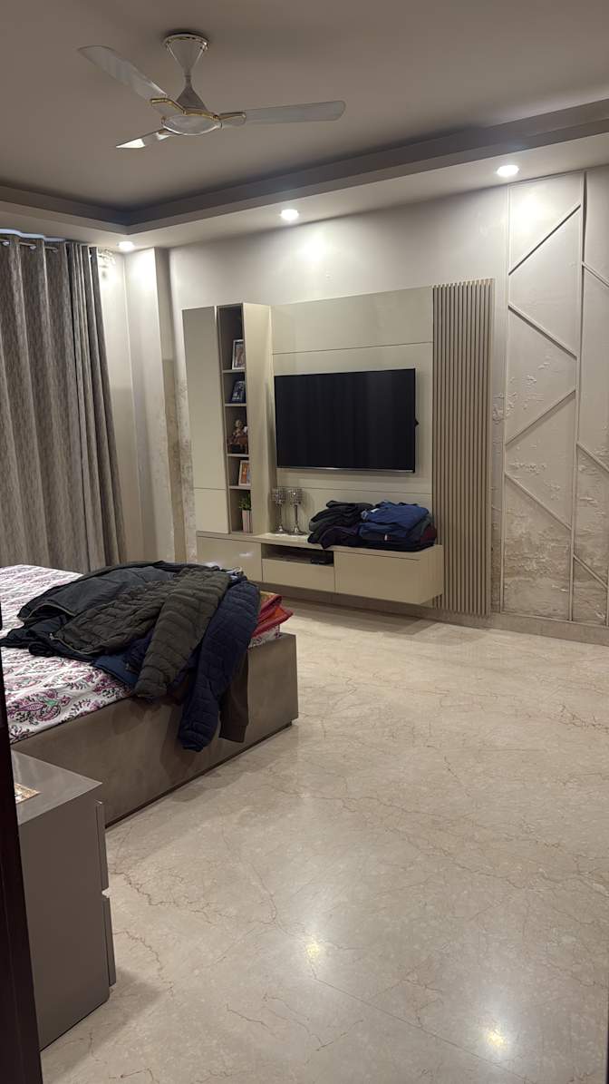 Komal Hora's room