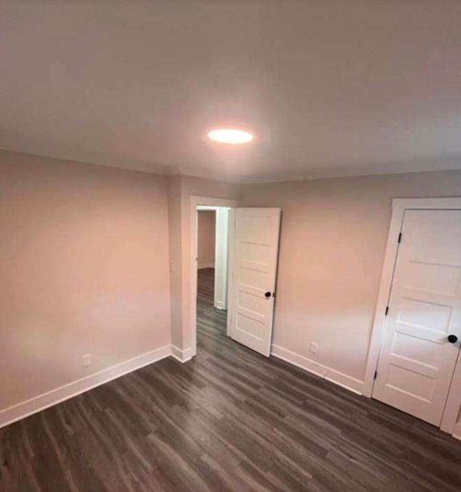 Alcove Rooms's room