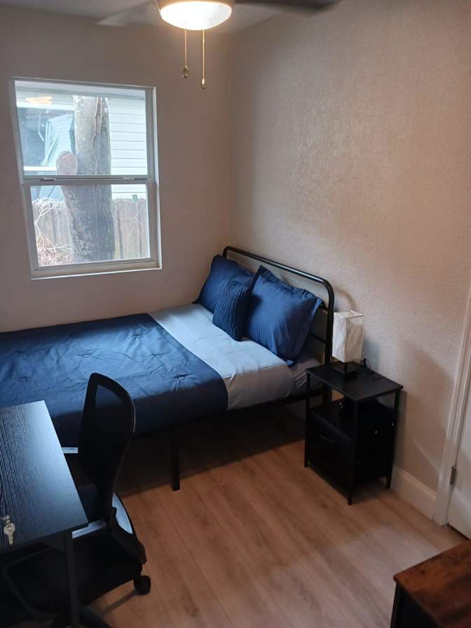 PadSplit's room