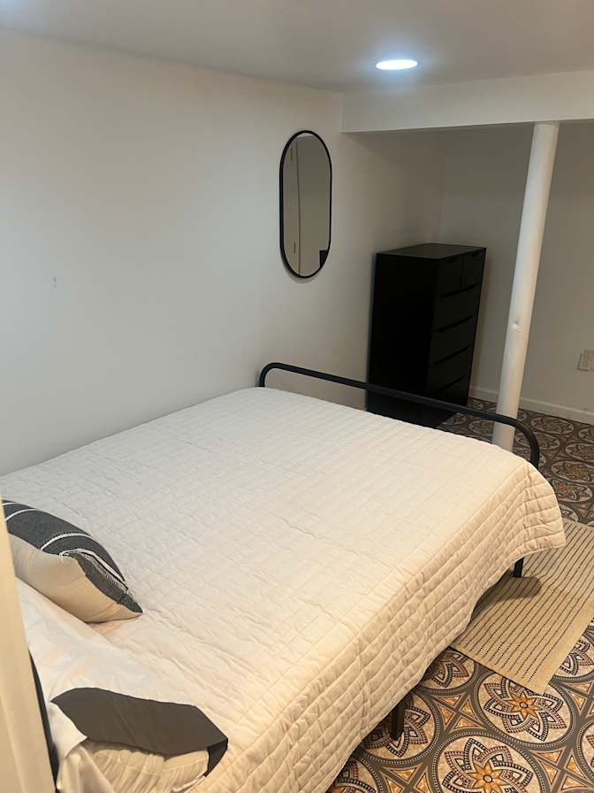 Chelsie Ramirez's room