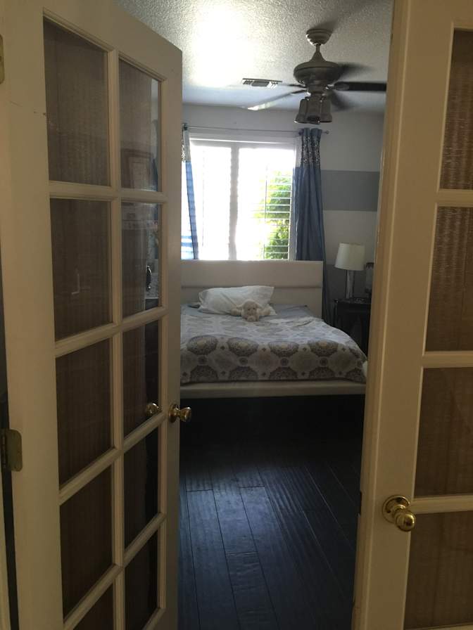 Leelee's room