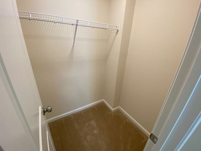 Alcove Rooms's room