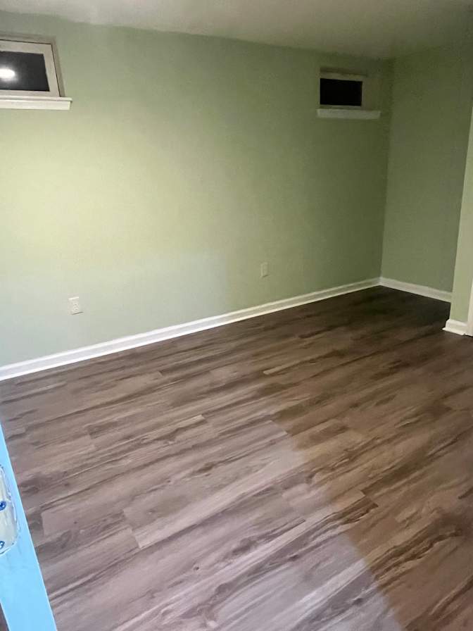 Trang Nguyen's room