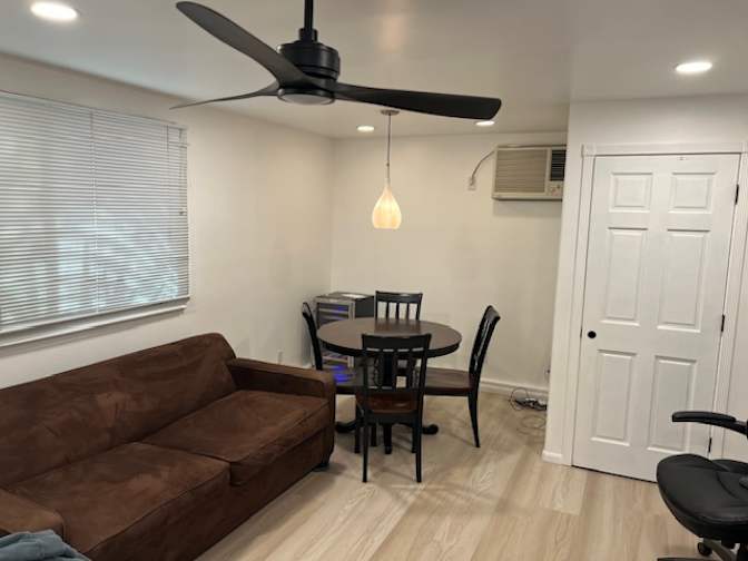 Mike Robbins's room