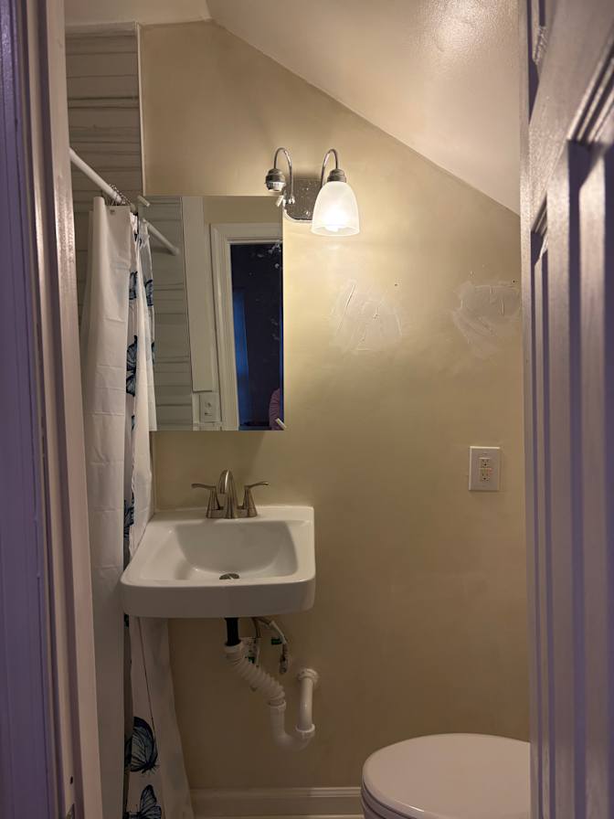 Felicia's room
