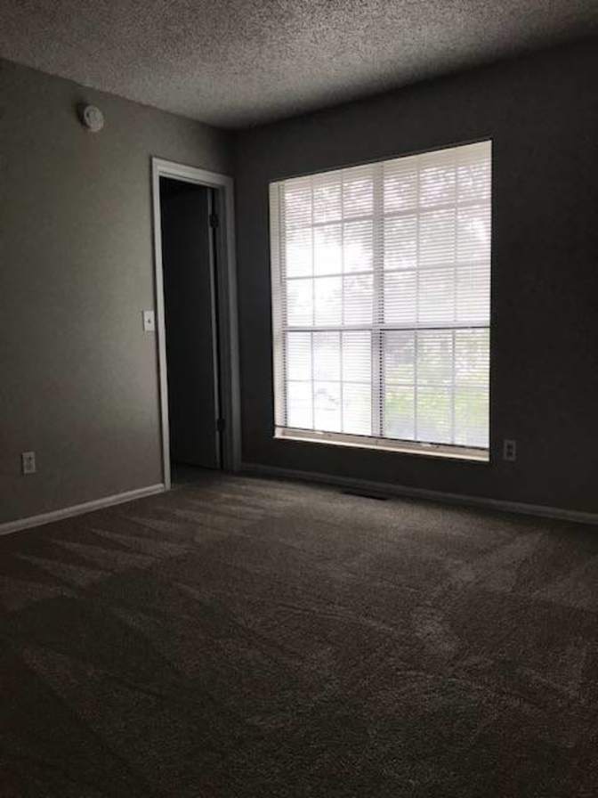 Cameron  Rix's room