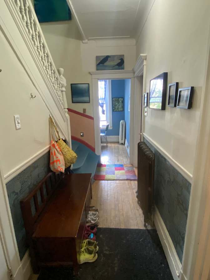 Jen's room