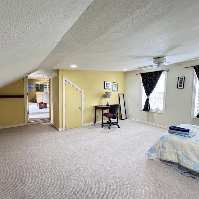 sunny's room