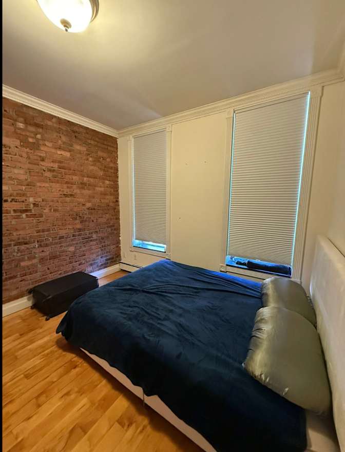 Armand's room