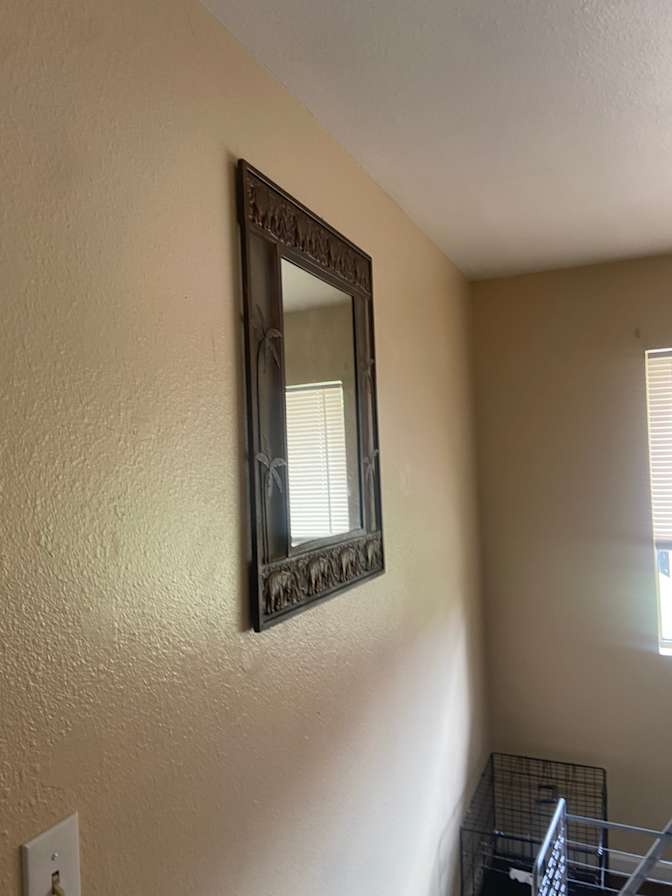 MARTIN SALCEDO's room