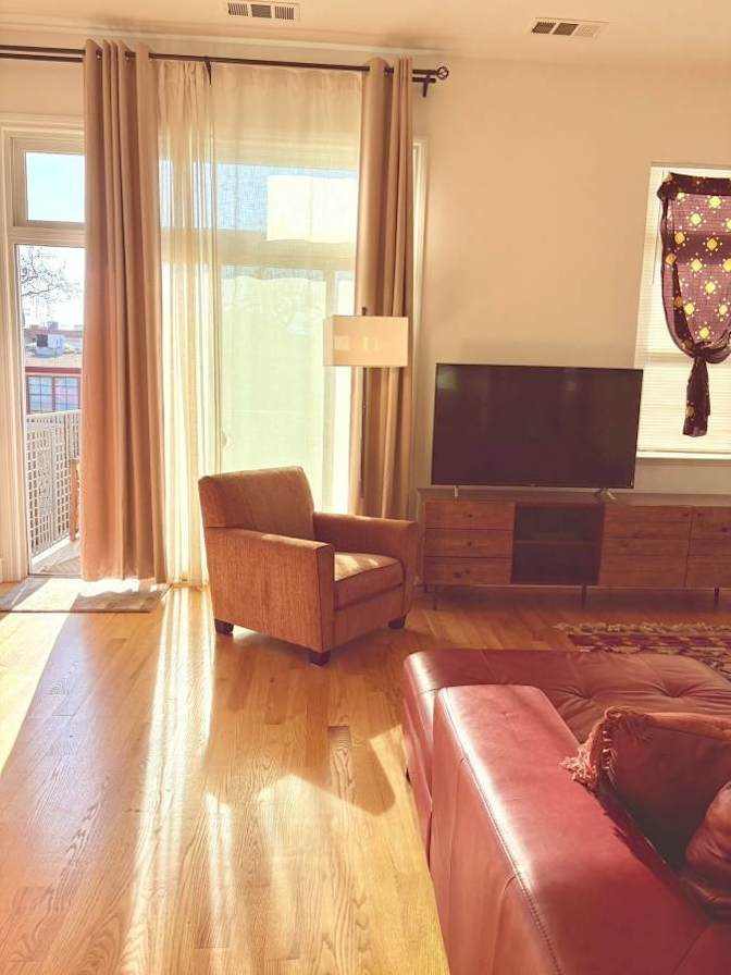 Linai T Hill's room