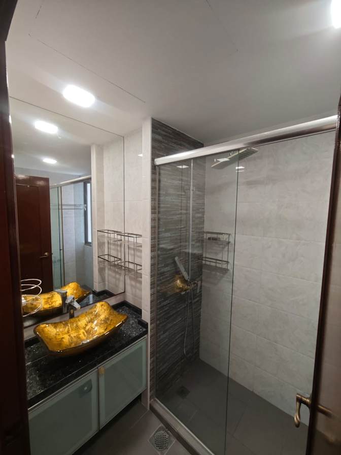 Seow yao hua's room