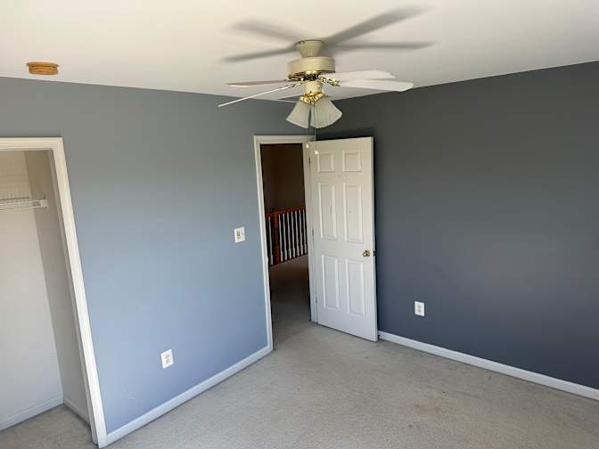 Ken's room