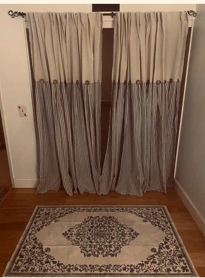 Courtney's room