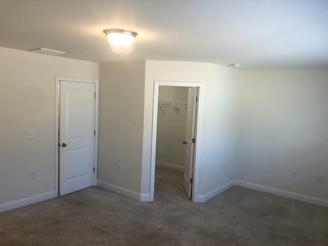Alcove Rooms's room