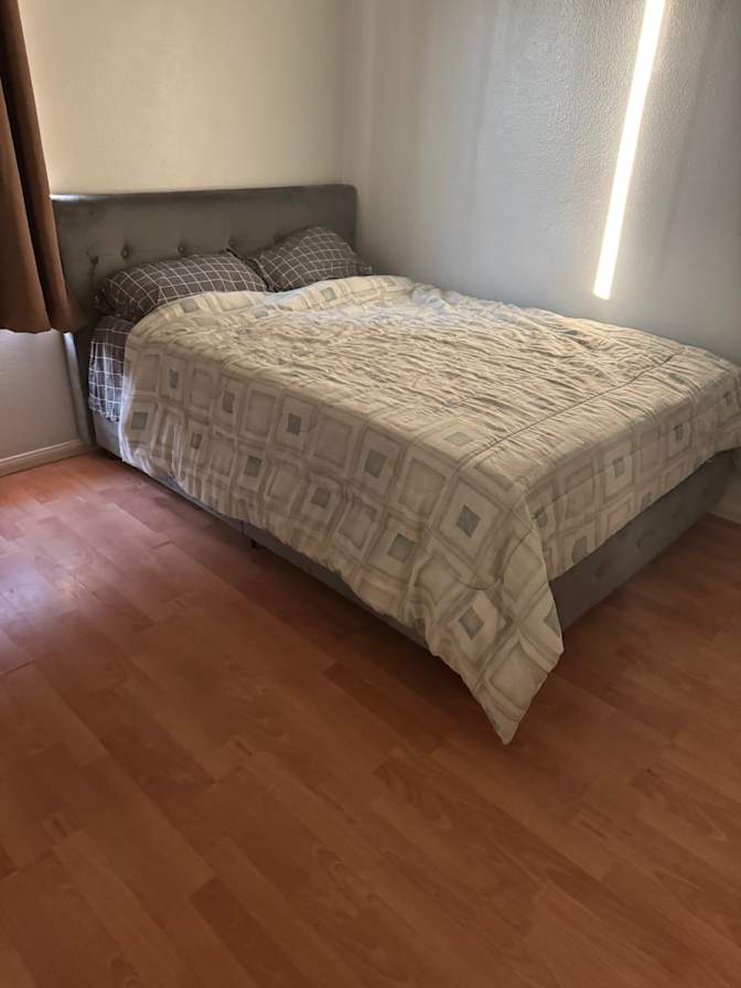 Jeanie's room