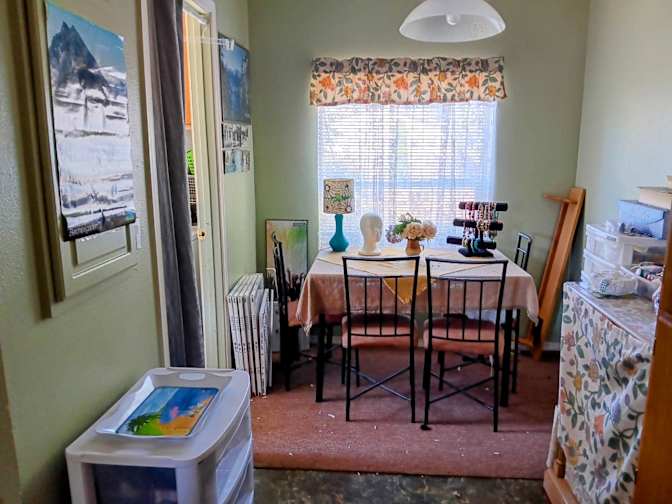 Karin's room