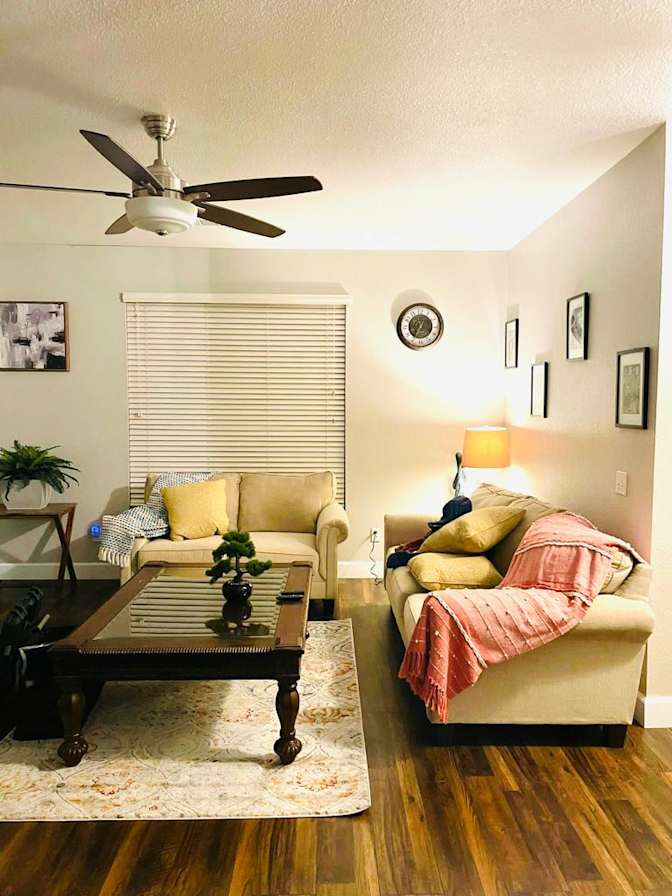 Joy Thomas's room