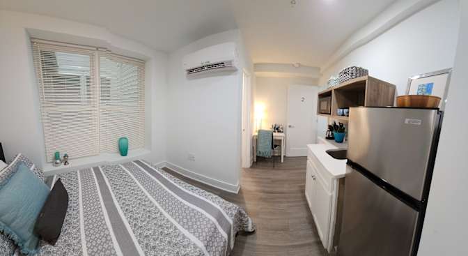 Tee's room