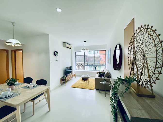 Kelly's room