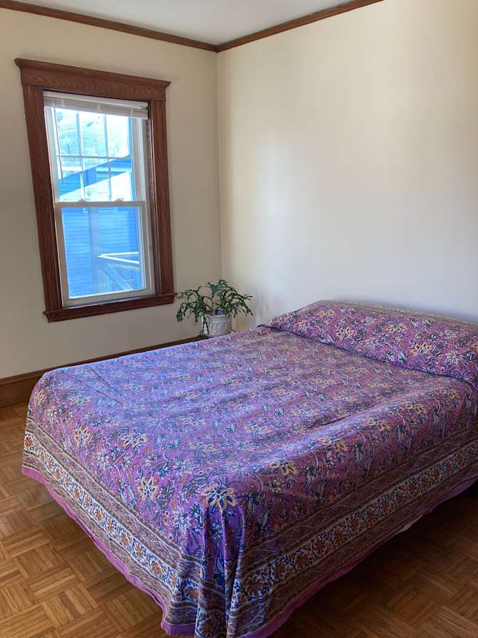Linda's room
