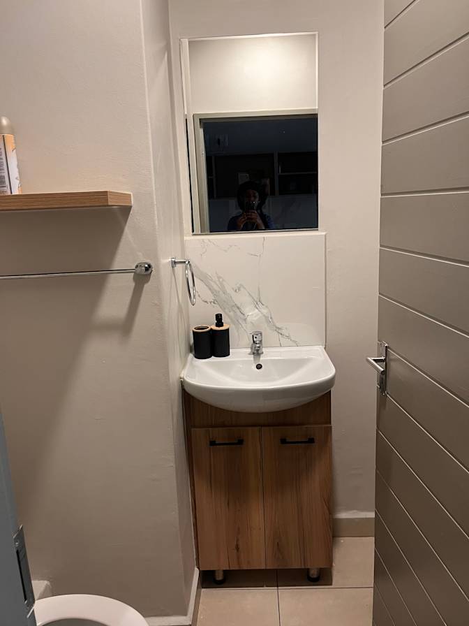 nomvuyo diko's room