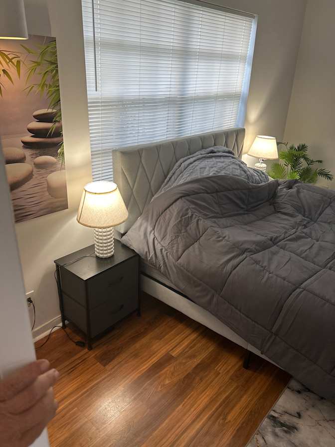 Avraham gour's room