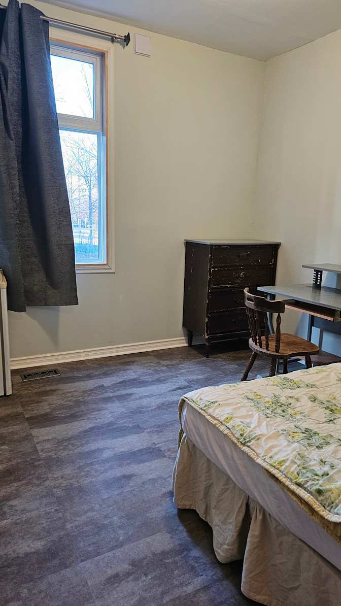 ANNE's room