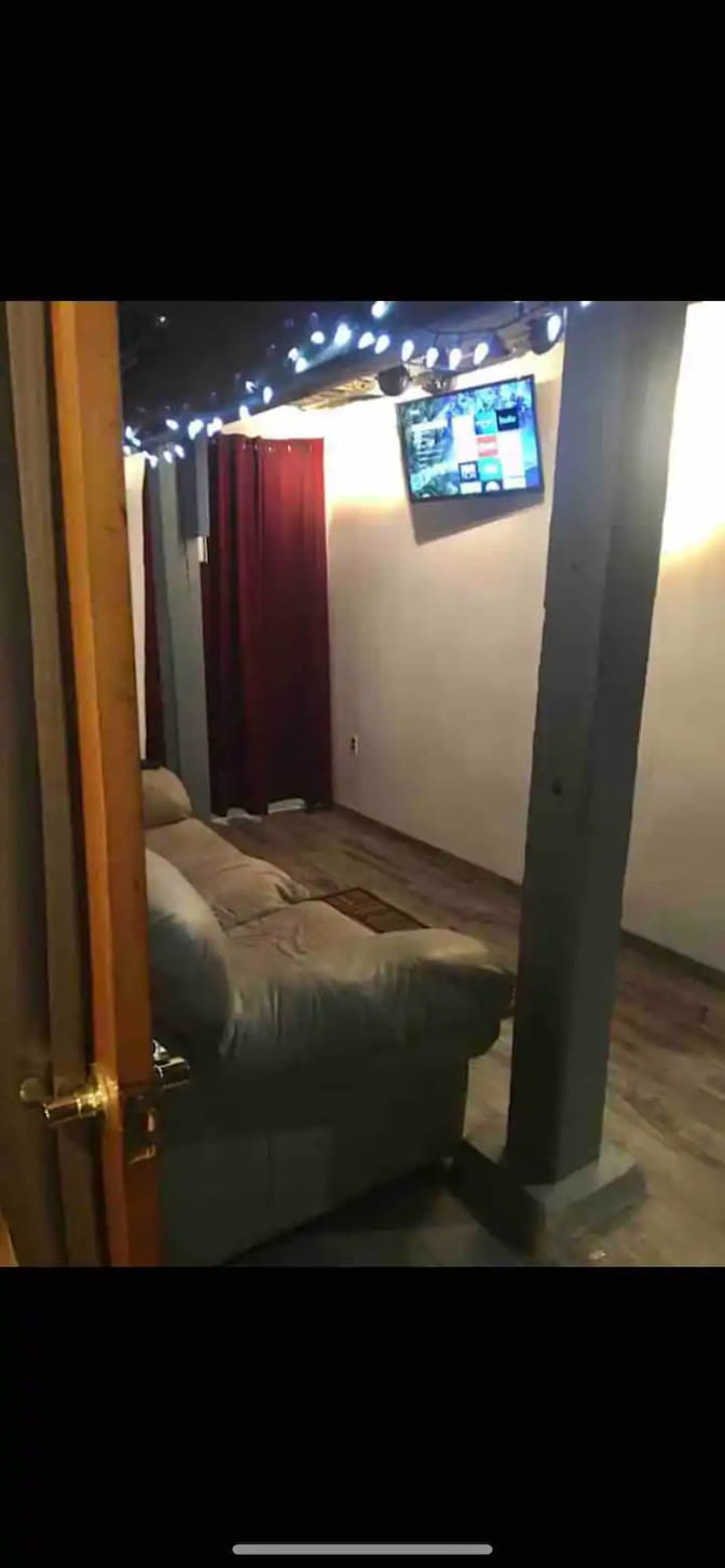 Samuel's room